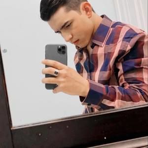 Meet your Posher, Ramiro